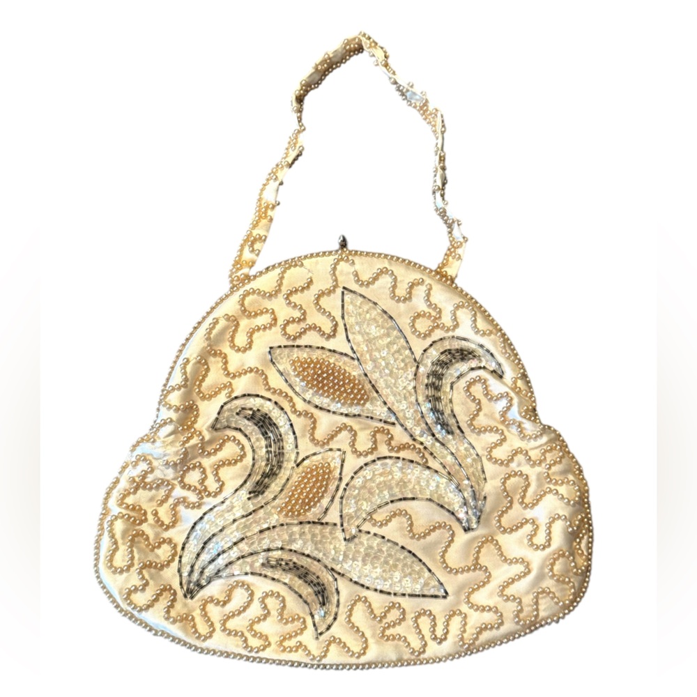Elegant Antique 1920s Satin Micro Beaded Cream Fancy French wristlet purse
